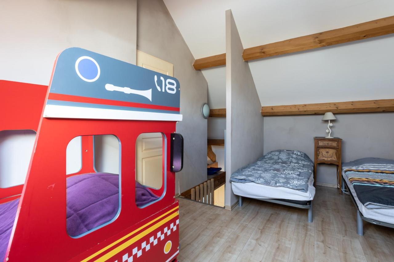 Linessa Apartment Embrun Bagian luar foto